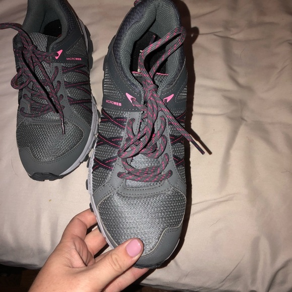 Shoes - Picture 2 of 4